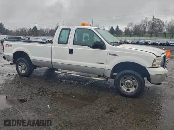 ✅ 2007 Ford F-250 XL • VIN: 1FTSX21P37EA29419 • Lot: 93438635. Listed on Copart with 138,446 mi. Free auction sales archive from the USA and detailed vehicle history report at DreamBid. Image 4.