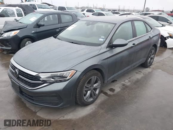 ✅ 2024 Volkswagen Jetta SE • VIN: 3VWEM7BU0RM055557 • Lot: 43824391. Listed on IAAI with 51,932 mi. Free auction sales archive from the USA and detailed vehicle history report at DreamBid. Image 18.