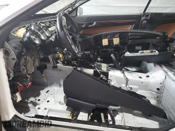 ✅ 2015 Mercedes-Benz E 400 • VIN: WDDKK6FF3FF297102 • Lot: 60087925. Listed on Copart with Not provided. Free auction sales archive from the USA and detailed vehicle history report at DreamBid. Image 7.