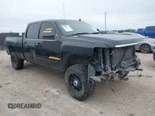 ✅ 2009 Chevrolet Silverado 2500HD LTZ • VIN: 1GCHK63689F131462 • Лот: 41645421. Опубликован ранее на IAAI с пробегом 145 313 миль. Бесплатный доступ к архиву аукционных продаж из США и подробный отчёт об истории автомобиля на DreamBid. Изображение 1.