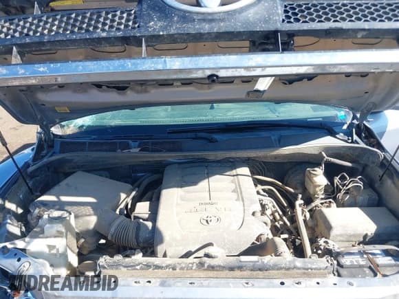 ✅ 2013 Toyota Tundra • VIN: 5TFDM5F12DX041732 • Lot: 43045018. Listed on IAAI with 198,261 mi. Free auction sales archive from the USA and detailed vehicle history report at DreamBid. Image 10.