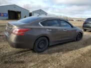 ✅ 2013 Nissan Altima S • VIN: 1N4BL3AP1DN509834 • Lot: 85585214. Listed on Copart with 197,033 mi. Free auction sales archive from the USA and detailed vehicle history report at DreamBid. Image 3.