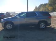 ✅ 2020 Chevrolet Traverse LS • VIN: 1GNERFKW7LJ125986 • Lot: 43445640. Wystawiony na IAAI z przebiegiem 93 583 mil. Bezpłatny archiwum sprzedaży aukcyjnych z USA i szczegółowy raport historii pojazdu na DreamBid. Zdjęcie 15.