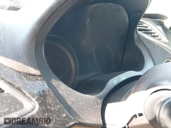 ✅ 2016 Hyundai Azera • VIN: KMHFG4JG5GA510143 • Лот: 41776450. Опубликован ранее на IAAI с пробегом Не указан. Бесплатный доступ к архиву аукционных продаж из США и подробный отчёт об истории автомобиля на DreamBid. Изображение 15.