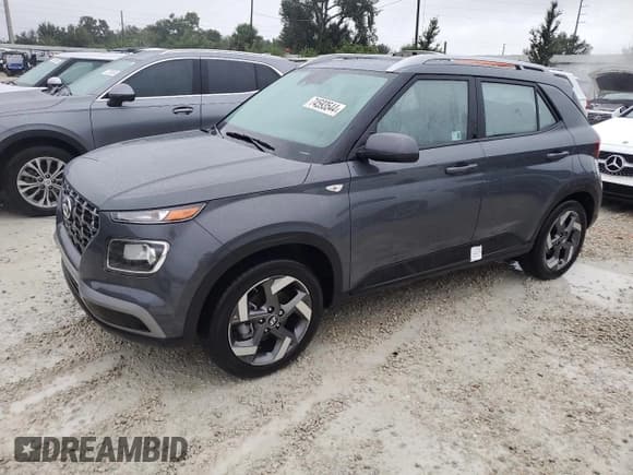 ✅ 2024 Hyundai Venue SEL • VIN: KMHRC8A30RU315453 • Lot: 74593544. Listed on Copart with 867 mi. Free auction sales archive from the USA and detailed vehicle history report at DreamBid. Image 1.