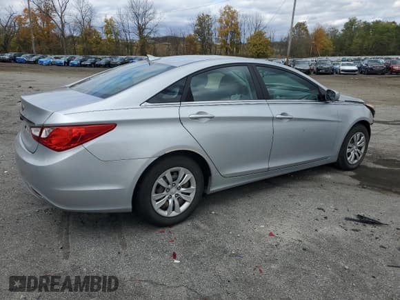 ✅ 2012 Hyundai Sonata GLS • VIN: 5NPEB4AC4CH503425 • Lot: 87003375. Wystawiony na Copart z przebiegiem 240 141 mil. Bezpłatny archiwum sprzedaży aukcyjnych z USA i szczegółowy raport historii pojazdu na DreamBid. Zdjęcie 3.