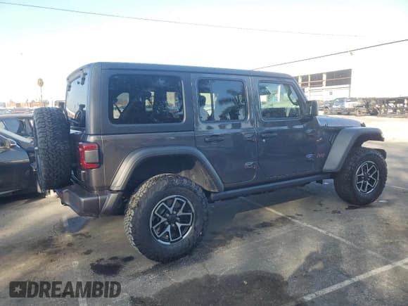 ✅ 2025 Jeep Wrangler Rubicon • VIN: 1C4PJXFN4SW664096 • Lot: 90347265. Listed on Copart with 994 mi. Free auction sales archive from the USA and detailed vehicle history report at DreamBid. Image 3.