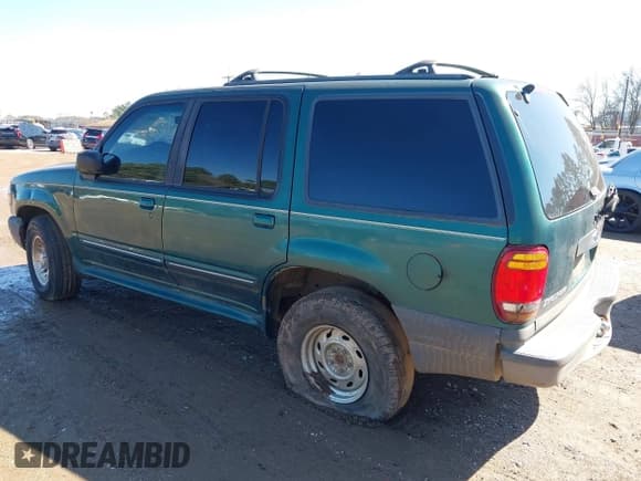 ✅ 1999 Ford Explorer XL • VIN: 1FMZU32X3XZA96716 • Лот: 41650246. Опубликован ранее на IAAI с пробегом 137 473 миль. Бесплатный доступ к архиву аукционных продаж из США и подробный отчёт об истории автомобиля на DreamBid. Изображение 3.
