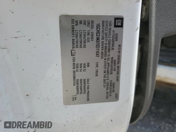 ✅ 2007 Chevrolet Silverado 2500HD Work Truck • VIN: 1GCHC24K87E511647 • Лот: 65199195. Опубликован ранее на Copart с пробегом 389 645 миль. Бесплатный доступ к архиву аукционных продаж из США и подробный отчёт об истории автомобиля на DreamBid. Изображение 12.