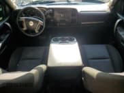 ✅ 2011 Chevrolet Silverado 1500 LT • VIN: 1GCPKSE38BF141342 • Лот: 69929484. Опубликован ранее на Copart с пробегом 233 296 миль. Бесплатный доступ к архиву аукционных продаж из США и подробный отчёт об истории автомобиля на DreamBid. Изображение 8.