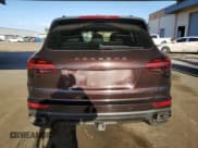 ✅ 2015 Porsche Cayenne Diesel • VIN: WP1AF2A24FLA40733 • Lot: 90135565. Listed on Copart with 76,716 mi. Free auction sales archive from the USA and detailed vehicle history report at DreamBid. Image 6.