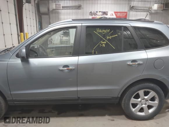 ✅ 2009 Hyundai Santa Fe Limited • VIN: 5NMSH13E29H322487 • Lot: 42803115. Listed on IAAI with 172,067 mi. Free auction sales archive from the USA and detailed vehicle history report at DreamBid. Image 14.