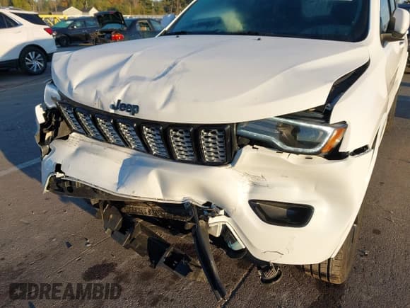 ✅ 2021 Jeep Grand Cherokee Laredo X • VIN: 1C4RJFAG9MC830127 • Lot: 43419903. Listed on IAAI with 85,119 mi. Free auction sales archive from the USA and detailed vehicle history report at DreamBid. Image 6.