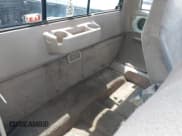 ✅ 1998 Ford Ranger XL • VIN: 1FTYR14U6WPB08666 • Лот: 42843449. Опубликован ранее на IAAI с пробегом 308 546 миль. Бесплатный доступ к архиву аукционных продаж из США и подробный отчёт об истории автомобиля на DreamBid. Изображение 8.