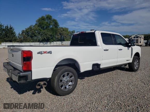 ✅ 2023 Ford F-350 XL • VIN: 1FT8W3BT7PED09861 • Lot: 71210914. Wystawiony na Copart z przebiegiem 23 448 mil. Bezpłatny archiwum sprzedaży aukcyjnych z USA i szczegółowy raport historii pojazdu na DreamBid. Zdjęcie 3.