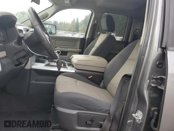 ✅ 2010 Dodge 1500 SLT • VIN: 1D7RV1GP2AS159597 • Lot: 51313675. Wystawiony na Copart z przebiegiem 148 722 mil. Bezpłatny archiwum sprzedaży aukcyjnych z USA i szczegółowy raport historii pojazdu na DreamBid. Zdjęcie 7.