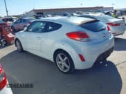 ✅ 2014 Hyundai Veloster • VIN: KMHTC6AD7EU218151 • Lot: 43619742. Wystawiony na IAAI z przebiegiem 193 516 mil. Bezpłatny archiwum sprzedaży aukcyjnych z USA i szczegółowy raport historii pojazdu na DreamBid. Zdjęcie 3.