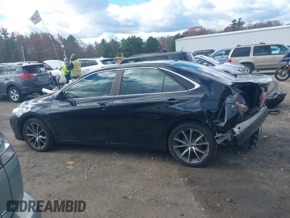 ✅ 2015 Toyota Camry XLE • VIN: 4T1BF1FK2FU105237 • Лот: 43420546. Опубликован ранее на IAAI с пробегом 95 700 миль. Бесплатный доступ к архиву аукционных продаж из США и подробный отчёт об истории автомобиля на DreamBid. Изображение 15.