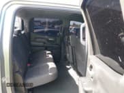 ✅ 2023 Chevrolet Silverado 1500 Custom • VIN: 1GCPABEK7PZ315806 • Lot: 42541323. Wystawiony na IAAI z przebiegiem 67 842 mil. Bezpłatny archiwum sprzedaży aukcyjnych z USA i szczegółowy raport historii pojazdu na DreamBid. Zdjęcie 8.