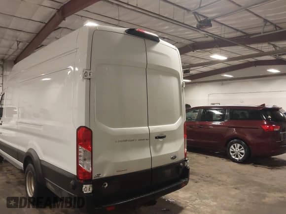 ✅ 2019 Ford Transit • VIN: 1FTBF4XG0KKB77785 • Лот: 41711790. Опубликован ранее на IAAI с пробегом 183 547 миль. Бесплатный доступ к архиву аукционных продаж из США и подробный отчёт об истории автомобиля на DreamBid. Изображение 19.