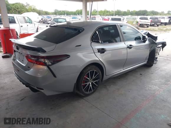 2021 Toyota Camry Hybrid SE с VIN 4T1G31AK2MU564920, выставлен на аукционе IAAI как лот 42701507 с пробегом 93 862 миль миль и . История ставок и продаж доступна на DreamBid. Изображение 4.
