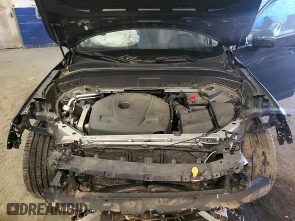 ✅ 2021 Volvo XC90 Momentum • VIN: YV4A22PK5M1682775 • Лот: 92118085. Опубликован ранее на Copart с пробегом Не указан. Бесплатный доступ к архиву аукционных продаж из США и подробный отчёт об истории автомобиля на DreamBid. Изображение 12.