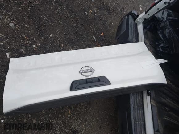 ✅ 2024 Nissan Frontier S • VIN: 1N6ED1CL0RN645850 • Lot: 41721969. Listed on IAAI with 20,387 mi. Free auction sales archive from the USA and detailed vehicle history report at DreamBid. Image 18.