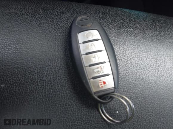 ✅ 2013 Nissan Pathfinder SL • VIN: 5N1AR2MM6DC605689 • Lot: 42605125. Listed on IAAI with 172,516 mi. Free auction sales archive from the USA and detailed vehicle history report at DreamBid. Image 11.