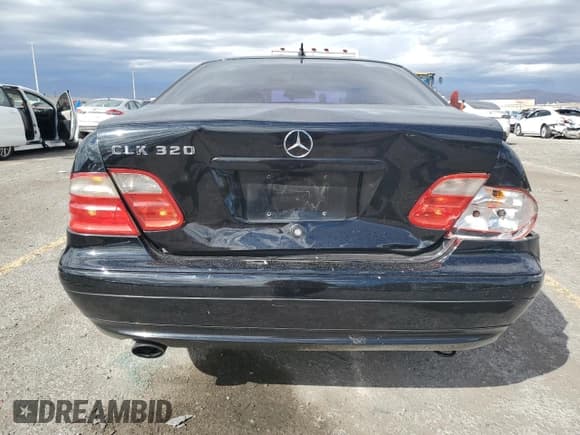 ✅ 2002 Mercedes-Benz CLK 320/430 • VIN: WDBLJ65G92F198546 • Lot: 85006045. Wystawiony na Copart z przebiegiem 229 881 mil. Bezpłatny archiwum sprzedaży aukcyjnych z USA i szczegółowy raport historii pojazdu na DreamBid. Zdjęcie 6.