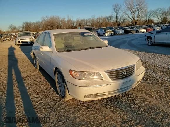 ✅ 2009 Hyundai Azera Limited • VIN: KMHFC46F09A372929 • Lot: 88455705. Listed on Copart with 111,222 mi. Free auction sales archive from the USA and detailed vehicle history report at DreamBid. Image 10.