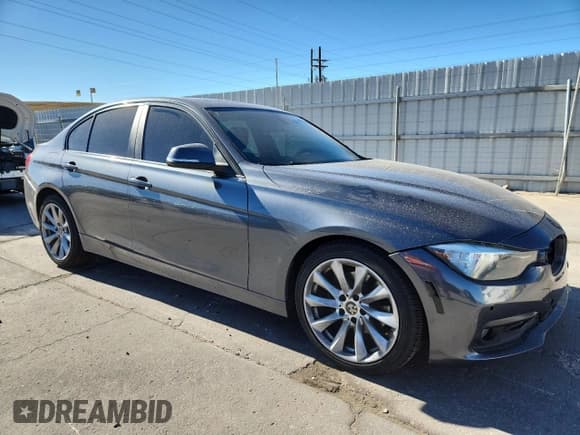 ✅ 2016 BMW 3 Series 320i xDrive • VIN: WBA8E5G59GNT93431 • Lot: 89575255. Listed on Copart with 100,590 mi. Free auction sales archive from the USA and detailed vehicle history report at DreamBid. Image 4.