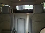 ✅ 2017 Chevrolet Traverse LS • VIN: 1GNKRFED0HJ266077 • Lot: 72725404. Wystawiony na Copart z przebiegiem 116 241 mil. Bezpłatny archiwum sprzedaży aukcyjnych z USA i szczegółowy raport historii pojazdu na DreamBid. Zdjęcie 10.