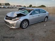 ✅ 2013 Toyota Avalon XLE Premium • VIN: 4T1BK1EBXDU007504 • Лот: 94751955. Опубликован ранее на Copart с пробегом 210 782 миль. Бесплатный доступ к архиву аукционных продаж из США и подробный отчёт об истории автомобиля на DreamBid. Изображение 1.