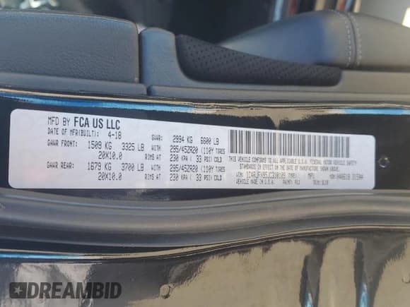 ✅ 2018 Jeep Grand Cherokee Trackhawk • VIN: 1C4RJFN95JC310109 • Лот: 70165525. Опубликован ранее на Copart с пробегом 89 465 миль. Бесплатный доступ к архиву аукционных продаж из США и подробный отчёт об истории автомобиля на DreamBid. Изображение 13.