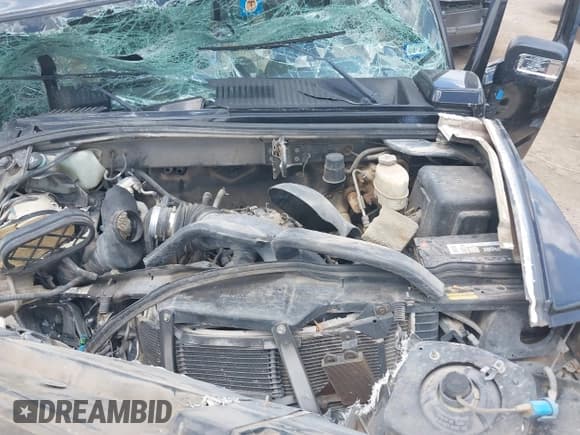 ✅ 2006 Hummer H2 • VIN: 5GRGN23U66H113325 • Lot: 42731886. Wystawiony na IAAI z przebiegiem 246 777 mil. Bezpłatny archiwum sprzedaży aukcyjnych z USA i szczegółowy raport historii pojazdu na DreamBid. Zdjęcie 10.