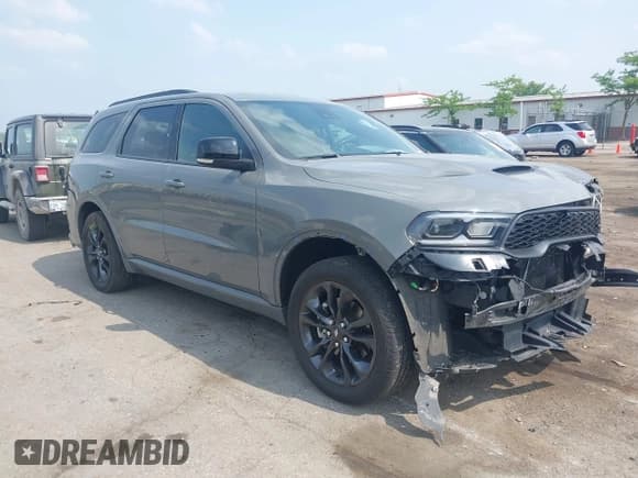 ✅ 2024 Dodge Durango GT Plus • VIN: 1C4RDJDG7RC175883 • Lot: 42422805. Wystawiony na IAAI z przebiegiem 10 624 mil. Bezpłatny archiwum sprzedaży aukcyjnych z USA i szczegółowy raport historii pojazdu na DreamBid. Zdjęcie 1.