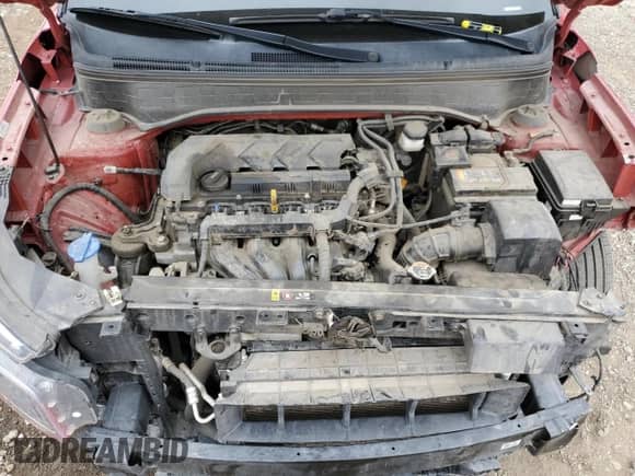 2021 Hyundai Venue SE with VIN KMHRB8A39MU096438, listed as a Copart auction lot 76424234 with 75,635 mi miles and Salvage title. Bid and sale history available at DreamBid. Image 11.