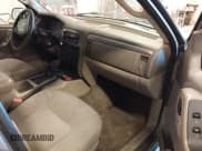 ✅ 2002 Jeep Grand Cherokee Laredo • VIN: 1J4GW48S82C110008 • Lot: 43538286. Listed on IAAI with 262,351 mi. Free auction sales archive from the USA and detailed vehicle history report at DreamBid. Image 5.