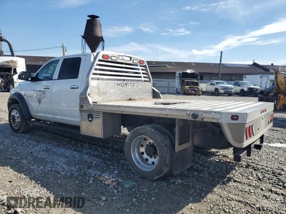 ✅ 2017 Ram 4500 • VIN: 3C7WRLEL4HG760866 • Lot: 45938625. Wystawiony na Copart z przebiegiem 131 203 mil. Bezpłatny archiwum sprzedaży aukcyjnych z USA i szczegółowy raport historii pojazdu na DreamBid. Zdjęcie 2.