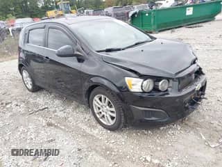 2016 Chevrolet Sonic LT с VIN 1G1JC6SB6G4124413, выставлен на аукционе IAAI как лот 43455488 с пробегом 81 350 миль миль и . История ставок и продаж доступна на DreamBid. Изображение 1.