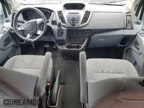 ✅ 2017 Ford Transit XL • VIN: 1FBZX2ZM7HKA66313 • Lot: 60648435. Wystawiony na Copart z przebiegiem 65 264 mil. Bezpłatny archiwum sprzedaży aukcyjnych z USA i szczegółowy raport historii pojazdu na DreamBid. Zdjęcie 8.