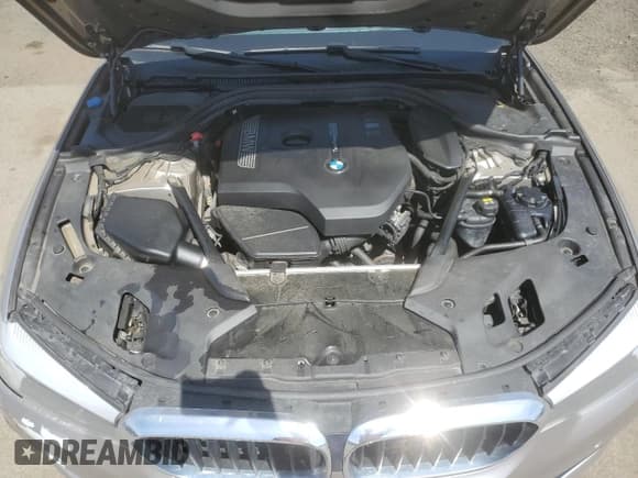 ✅ 2018 BMW 5 Series 530i xDrive • VIN: WBAJA7C58JG908526 • Lot: 53632695. Listed on Copart with 172,928 mi. Free auction sales archive from the USA and detailed vehicle history report at DreamBid. Image 11.