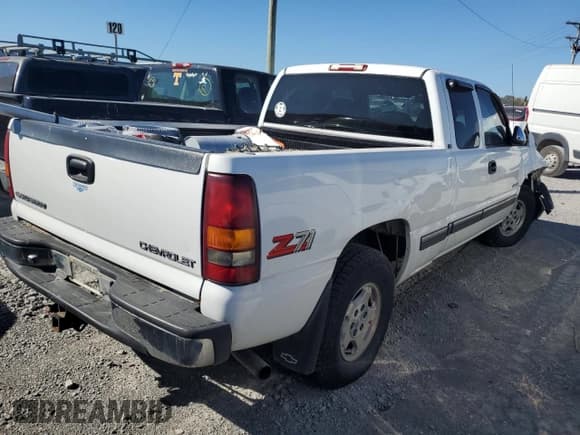 ✅ 2000 Chevrolet Silverado 1500 LT • VIN: 1GCEK19T5YE108714 • Lot: 85553995. Listed on Copart with 149,644 mi. Free auction sales archive from the USA and detailed vehicle history report at DreamBid. Image 3.