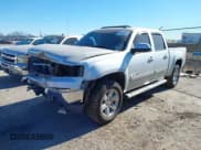 ✅ 2013 GMC Sierra 1500 SLT • VIN: 3GTP2WE78DG323280 • Lot: 41148621. Listed on IAAI with 143,491 mi. Free auction sales archive from the USA and detailed vehicle history report at DreamBid. Image 2.