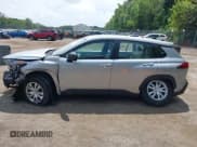 ✅ 2022 Toyota Corolla Cross L • VIN: 7MUAAAAG5NV035324 • Lot: 42942325. Listed on IAAI with 36,269 mi. Free auction sales archive from the USA and detailed vehicle history report at DreamBid. Image 14.