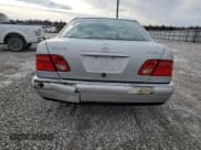✅ 1996 Mercedes-Benz E 320 • VIN: WDBJF20F9TJ003169 • Lot: 45449525. Listed on Copart with 171,754 mi. Free auction sales archive from the USA and detailed vehicle history report at DreamBid. Image 6.