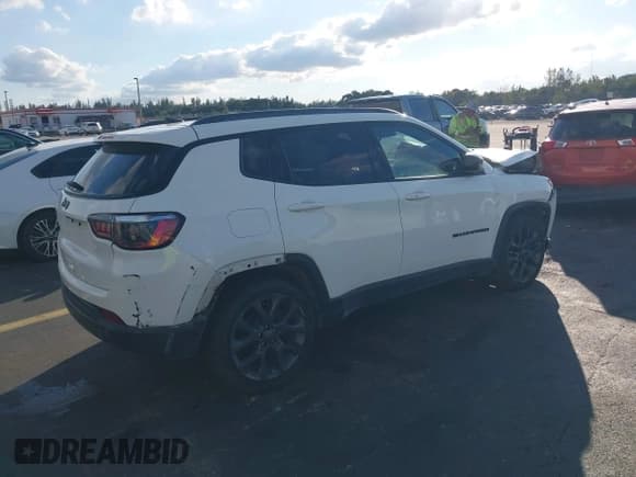 ✅ 2021 Jeep Compass 80th Anniversary • VIN: 3C4NJCEB8MT593551 • Lot: 43615950. Listed on IAAI with 63,682 mi. Free auction sales archive from the USA and detailed vehicle history report at DreamBid. Image 4.