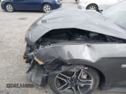 ✅ 2019 Ford Mustang GT • VIN: 1FA6P8CF7K5160974 • Lot: 43557577. Wystawiony na IAAI z przebiegiem 64 432 mil. Bezpłatny archiwum sprzedaży aukcyjnych z USA i szczegółowy raport historii pojazdu na DreamBid. Zdjęcie 6.