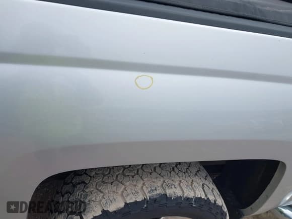 ✅ 2014 Chevrolet Silverado 1500 LT • VIN: 3GCUKREH3EG235137 • Lot: 42134613. Wystawiony na IAAI z przebiegiem 191 347 mil. Bezpłatny archiwum sprzedaży aukcyjnych z USA i szczegółowy raport historii pojazdu na DreamBid. Zdjęcie 20.