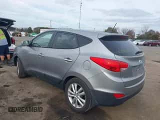 2010 Hyundai Tucson Limited with VIN KM8JU3AC9AU064112, listed as a IAAI auction lot 43556046 with 191,038 mi miles and . Bid and sale history available at DreamBid. Image 3.